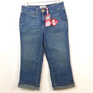 NWT Levi's Slimming Best Friend Capri jeans 10